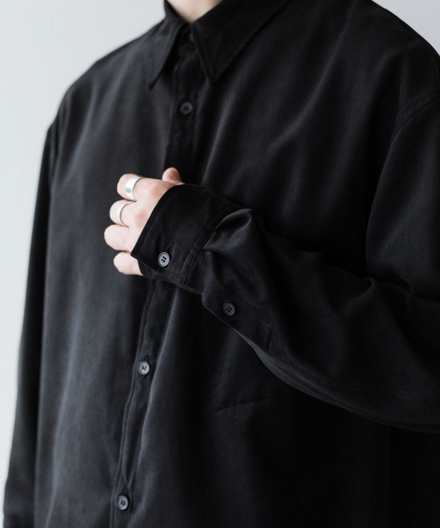 VEIN ヴェインのSYNTHETIC SUEDE LEATHER L/S SHIRT - BLACKの公式通販サイトsession福岡セレクトショップ