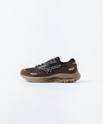 画像をギャラリービューアに読み込む, MIZUNO ミズノWAVE RIDER β GTXのBLACK×BLACK×BROWN 公式通販サイトsession福岡セレクトショップ
