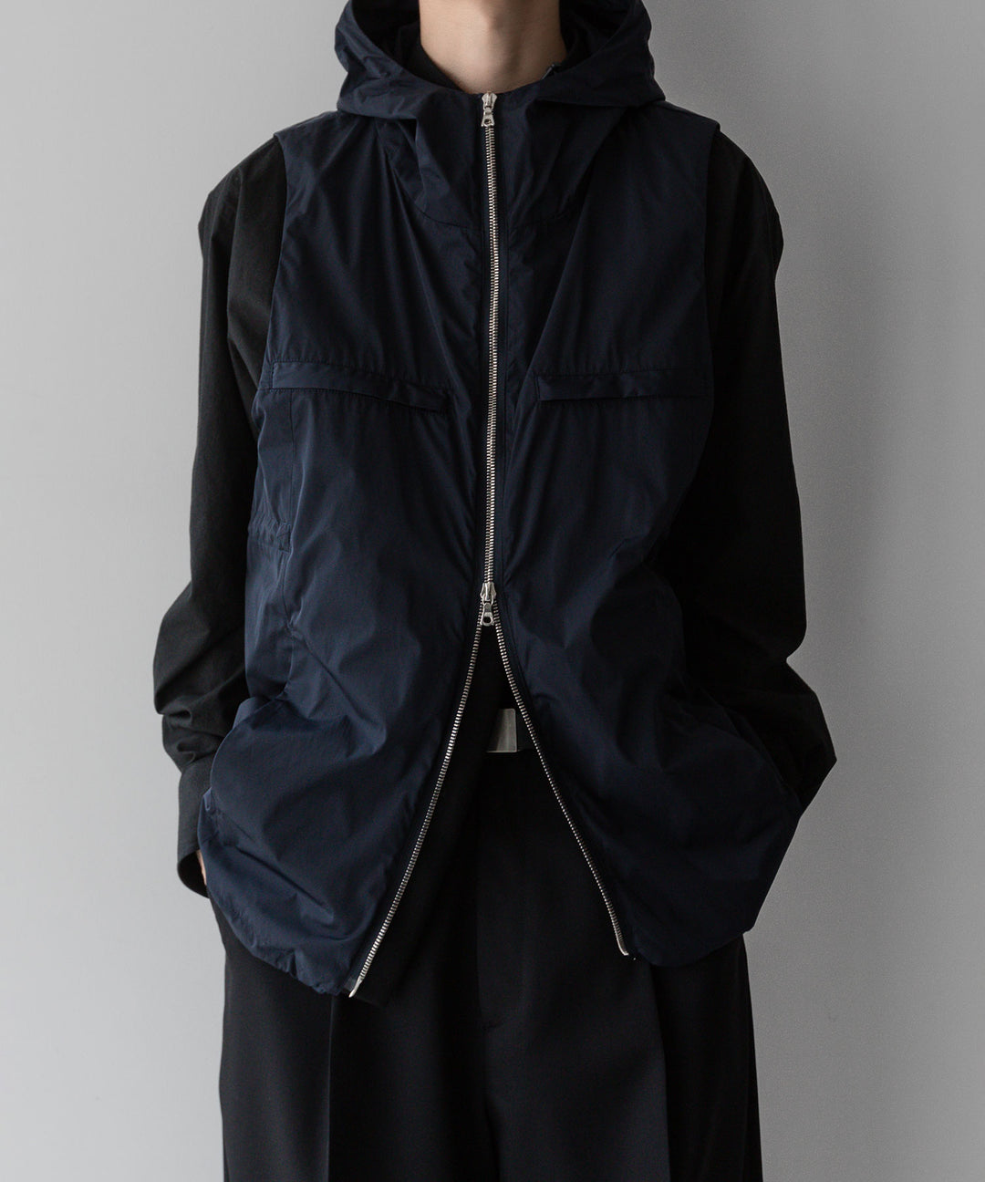 【stein】ssstein シュタインのNYLON TAFTA HOODED VESTのDARK NAVY　 公式通販サイトsession福岡セレクトショップ