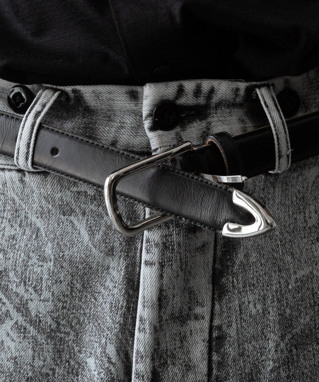 【INTÉRIM】DEADSTOCK SHINY CHROME ITALY CALF LEATHER DRESS BELT (25mm) - BLACK