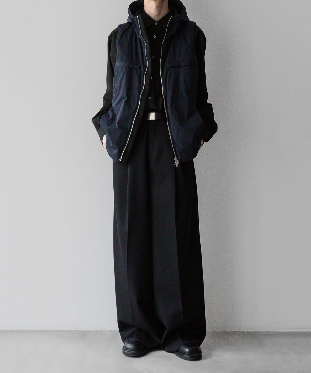 【stein】ssstein シュタインのNYLON TAFTA HOODED VESTのDARK NAVY　 公式通販サイトsession福岡セレクトショップ