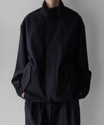 画像をギャラリービューアに読み込む, stein(シュタイン)の23AWコレクションMELTON STAND COLLAR ZIP SHORT JACKETのDARK NAVY
