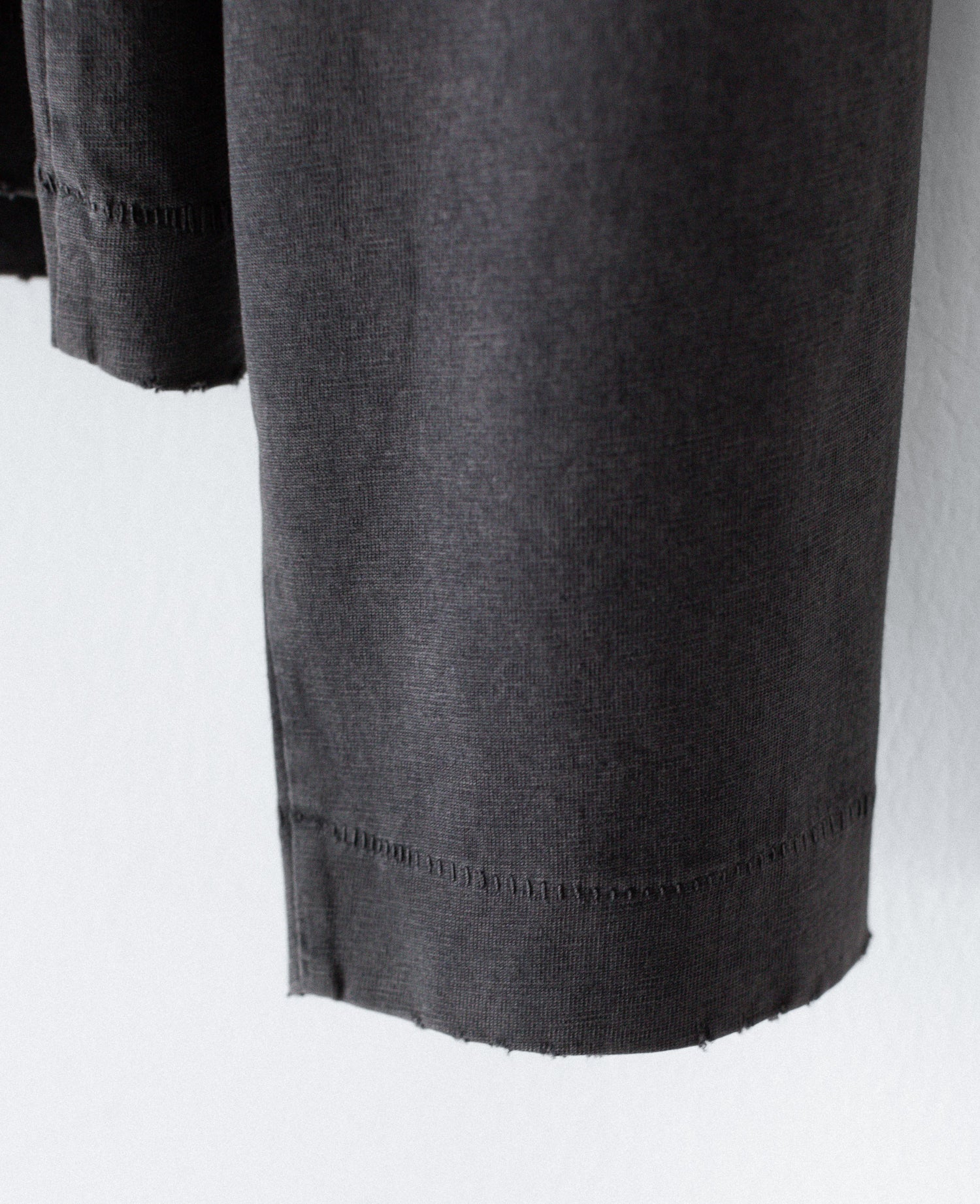 【CODA】FADED BLACK AGING DAMAGED LONG SLEEVE T-SHIRT - FADED BLACK