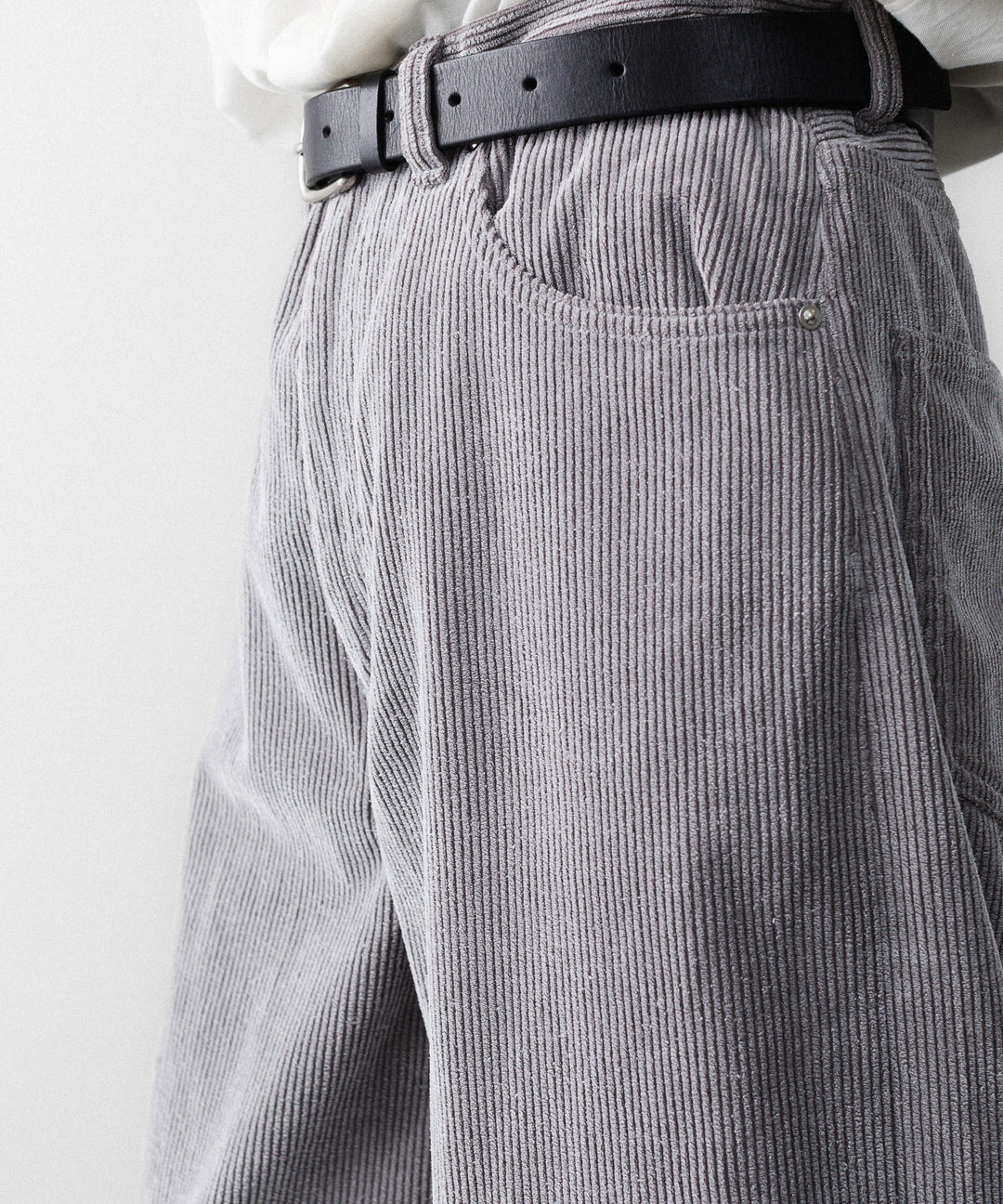 REVERBERATE リバーバレイトのFLOCKY CORDUROY PANTS - WIDEのGREY×WHITE 公式通販サイトsession福岡セレクトショップ