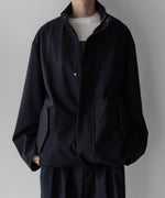 画像をギャラリービューアに読み込む, stein(シュタイン)の23AWコレクションMELTON STAND COLLAR ZIP SHORT JACKETのDARK NAVY
