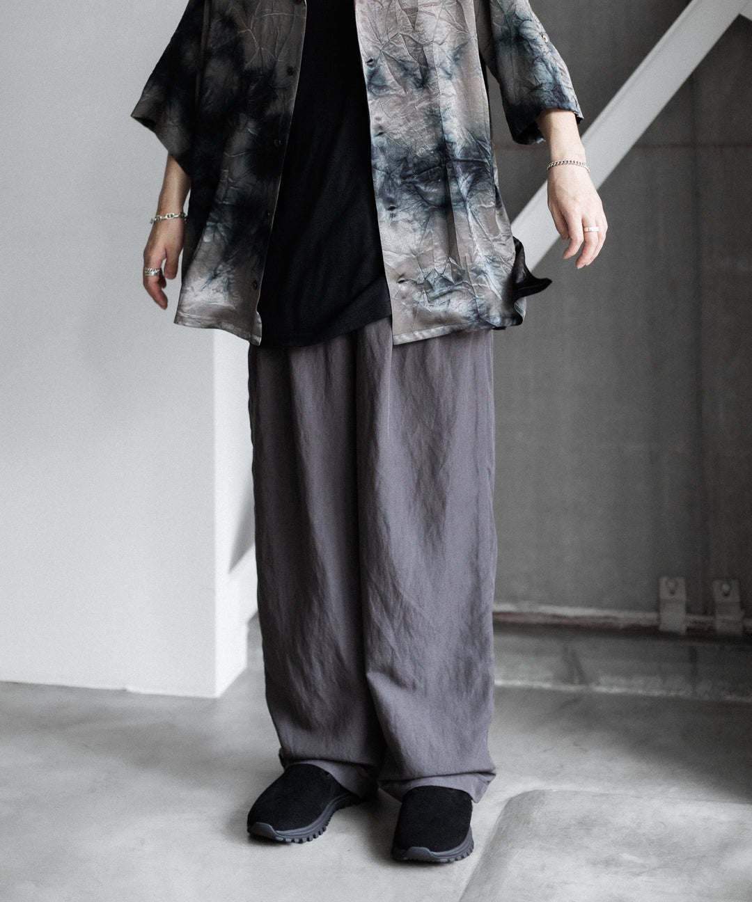 ssstein(シュタイン)のRAYON/LINEN WIDE EASY TROUSERS - CHARCOALの公式通販サイトsession福岡セレクトショップ