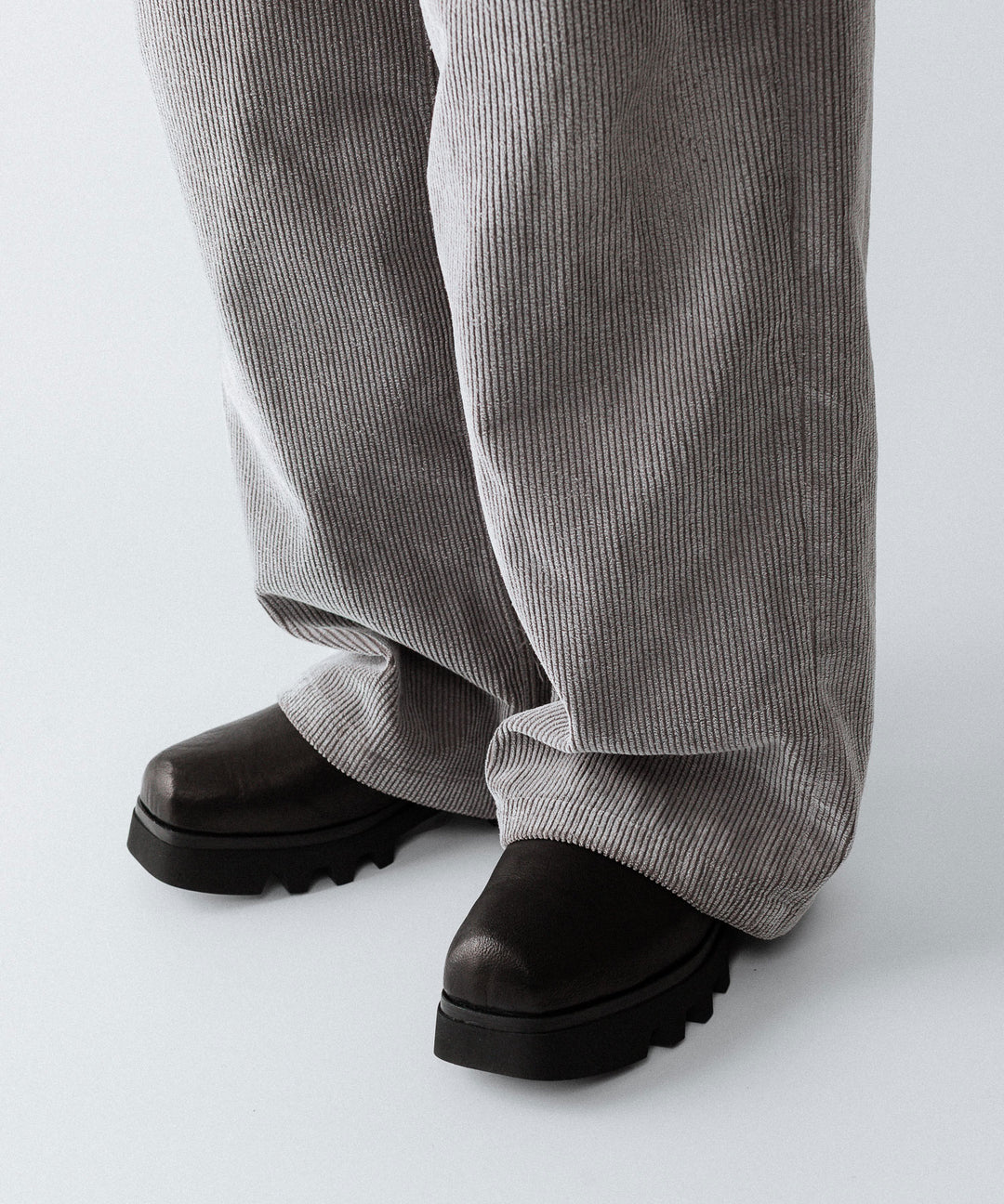 SINE&amp;COSINE -サインコサインのHANNES / CLOG VIBRAM TWEETYのLAMB BLACK公式通販サイトsession福岡セレクトショップ
