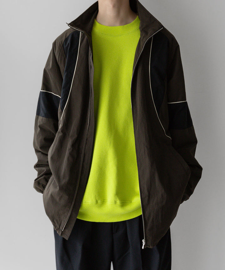 stein(シュタイン)の23AWコレクションOVERSIZED UNTWISTED YARN SWEAT LS のYELLOW