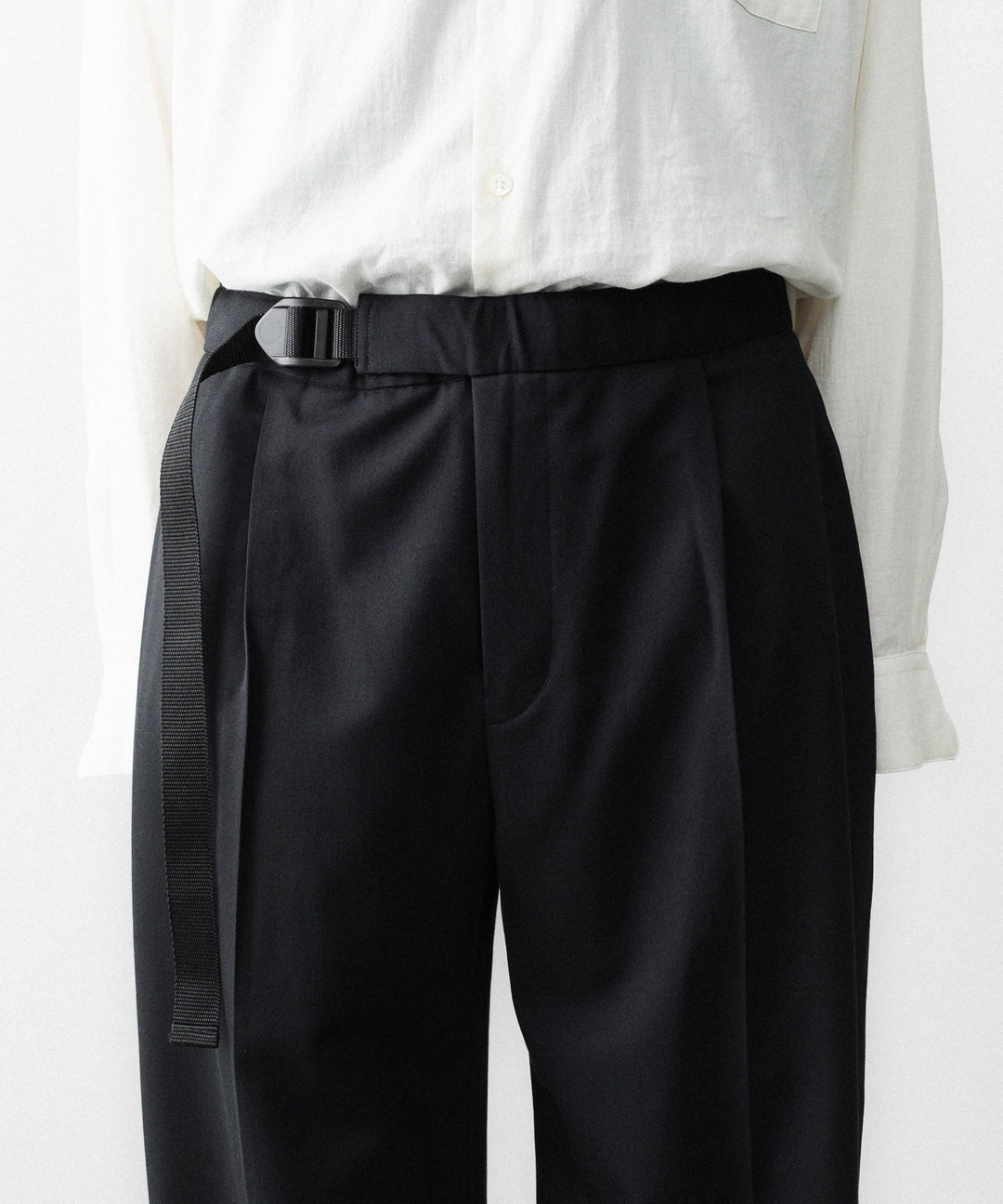 REVERBERATE リバーバレイトのTACKED TROUSERS-PLのBLACK 公式通販サイトsession福岡セレクトショップ