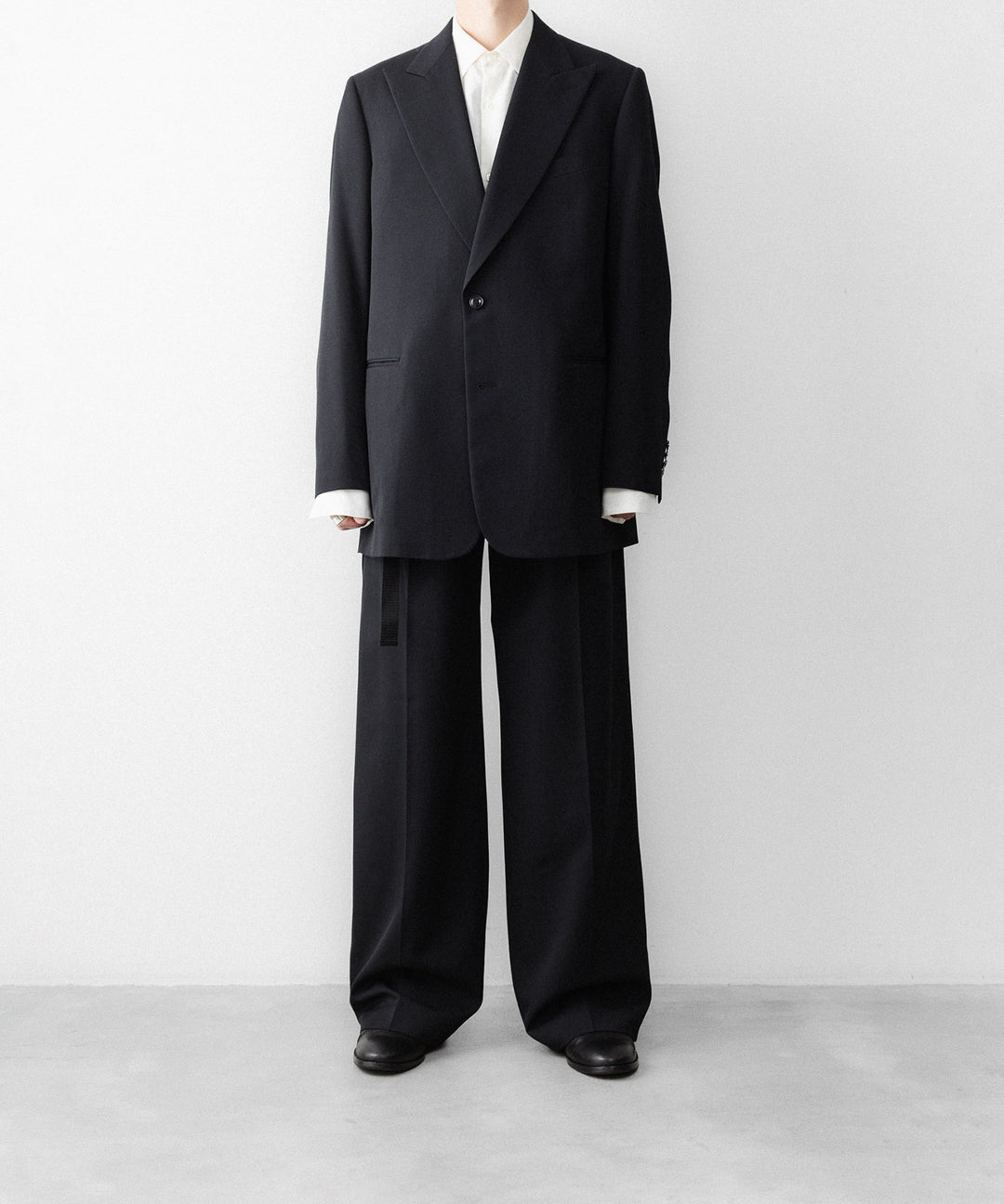 REVERBERATE リバーバレイトのTACKED TROUSERS-PLのBLACK 公式通販サイトsession福岡セレクトショップ
