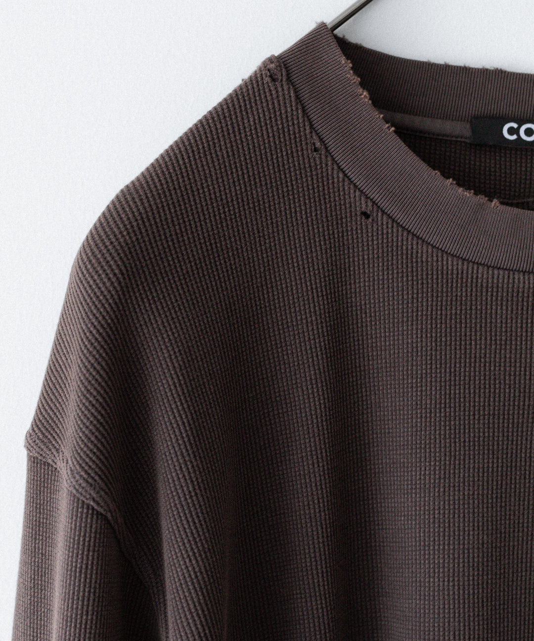 【CODA】FADED GREY AGING DAMAGED LONG SLEEVE WAFFLE TOPS - FADED GREY