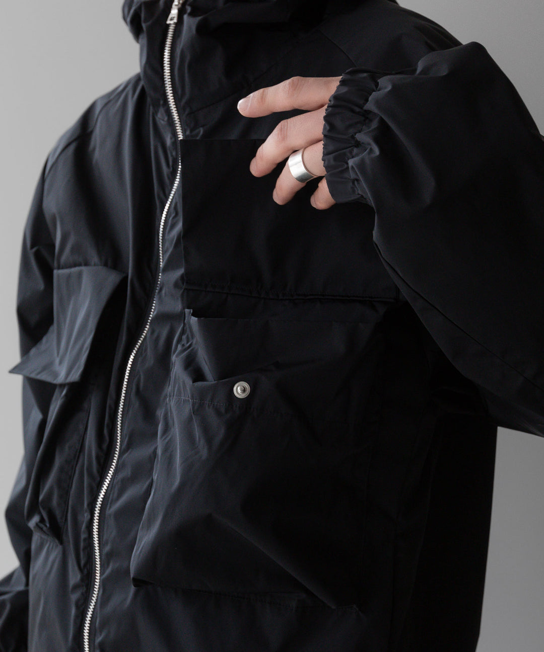 【stein】ssstein シュタインのNYLON TAFTA HOODED SHORT JACKETのBLACK　 公式通販サイトsession福岡セレクトショップ