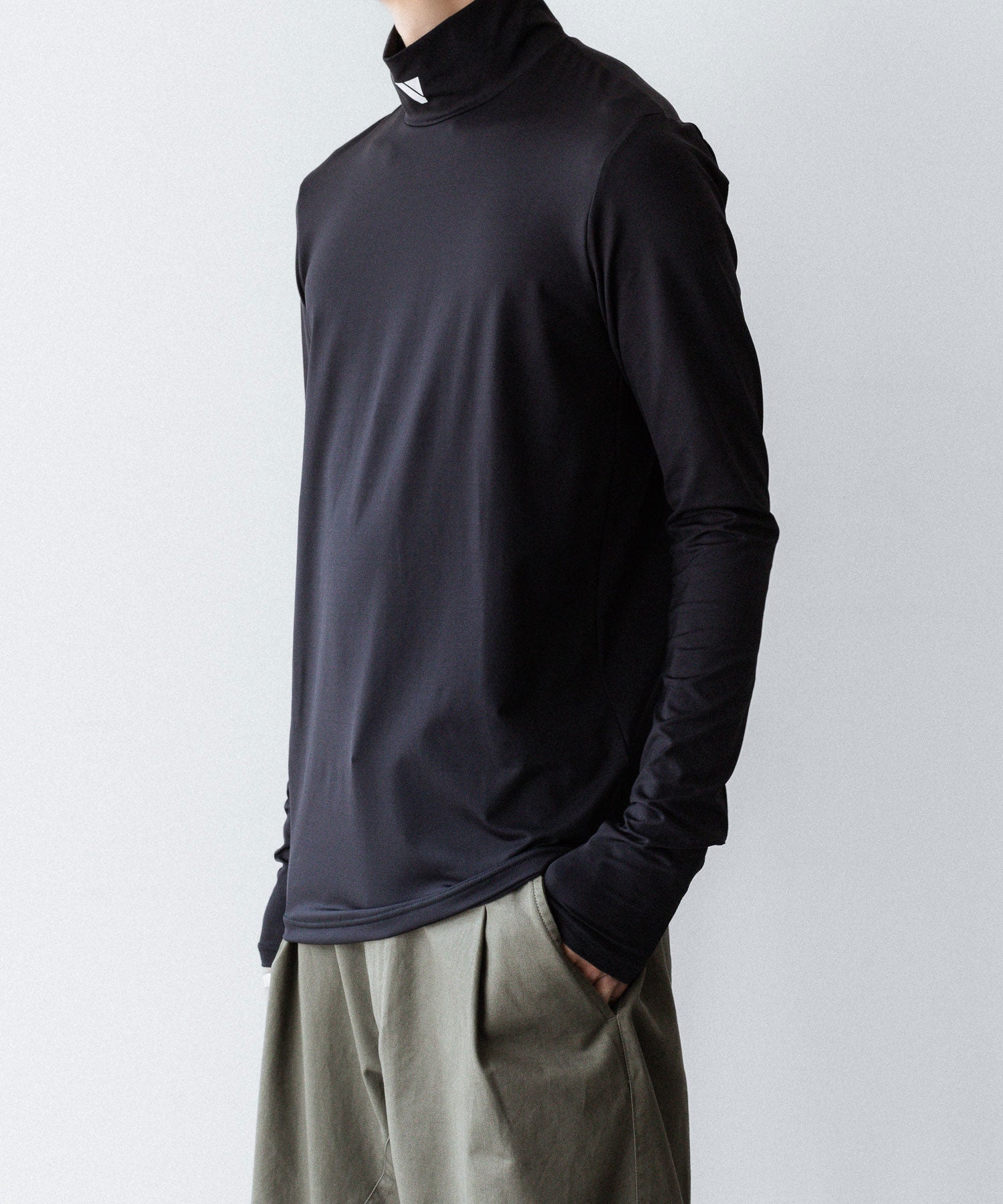 VEIN ヴェインのCOOLMAX STRETCH JERSEY VPW　HIGH NECK L/S TEE - BLACKの公式通販サイトsession福岡セレクトショップ