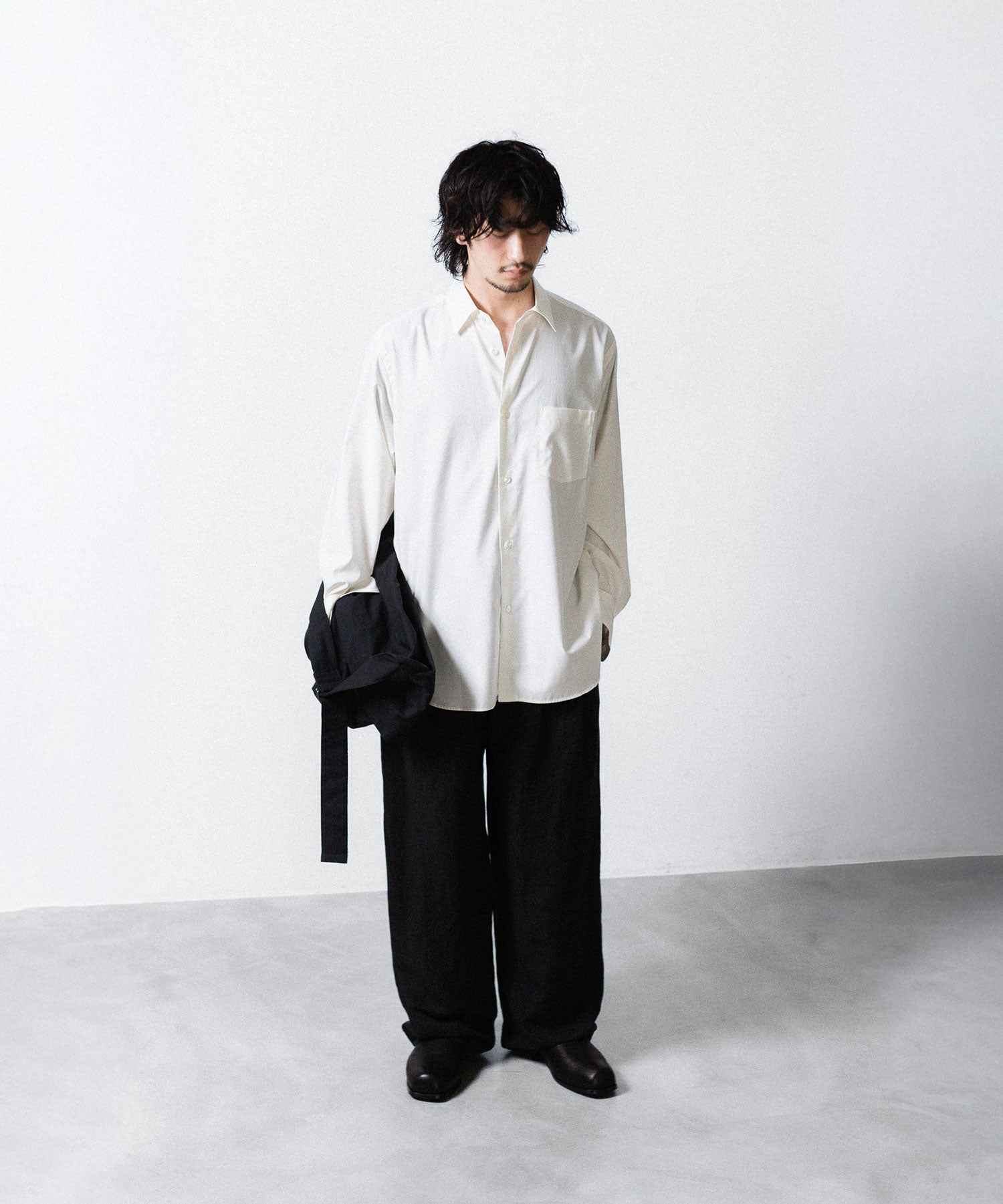 すいページ ssstein / シュタイン】SILK LINEN TWILL WIDE EASY TROUSERS - BLACK