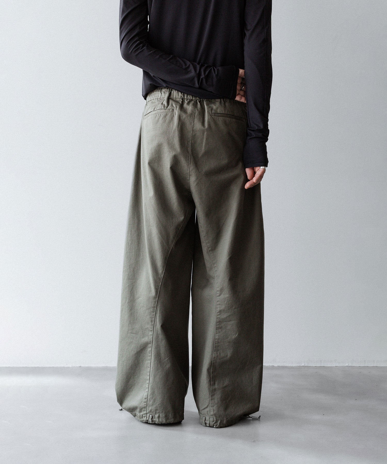 【 VEIN 】COTTON MOLESKIN 3D FILED TROUSERS - KHAKI