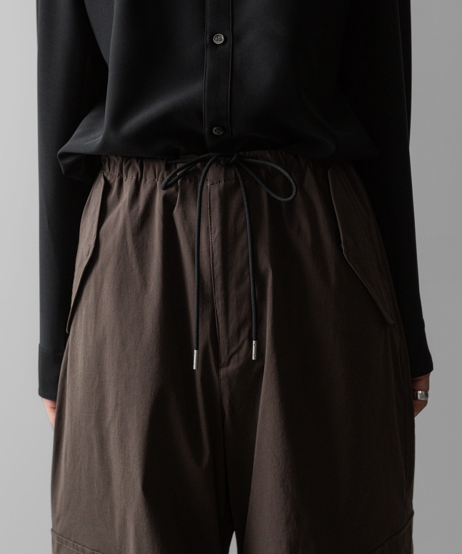 VEIN ヴェインのCO/NY STRETCH WEATHER FILED CARGO TROUSERS - BROWNの公式通販サイトsession福岡セレクトショップ