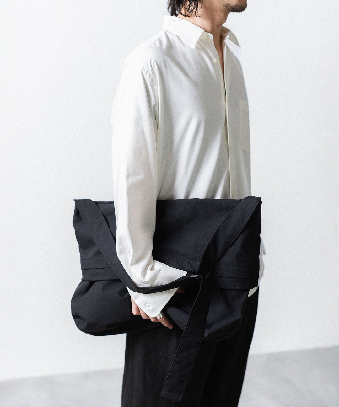 【KaILI】TRANSFORM BAG L - BLACK