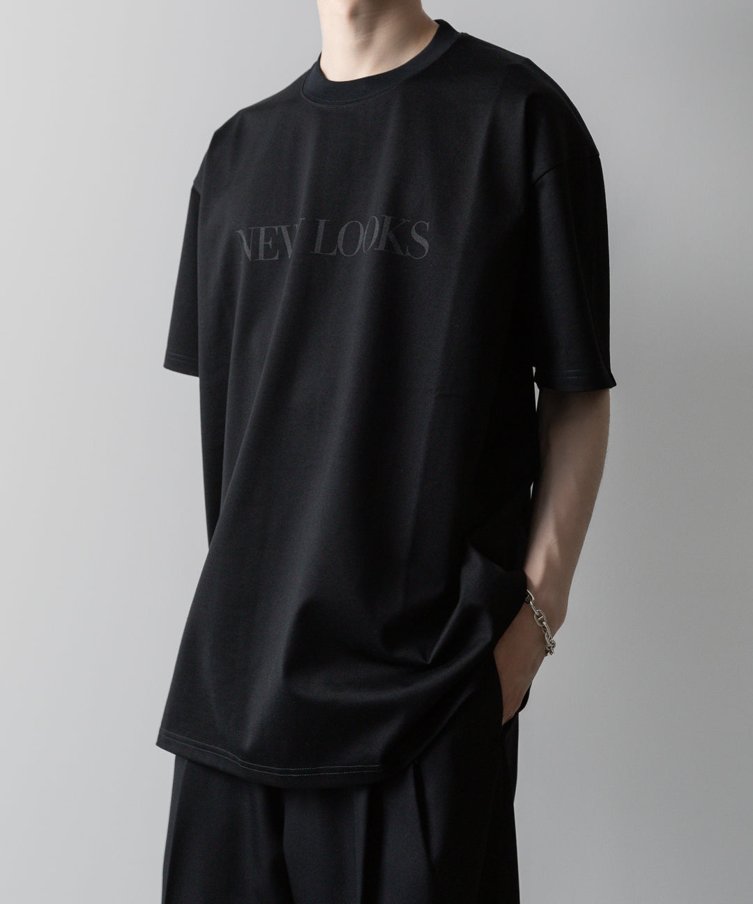 ssstein(シュタイン)の24AWコレクション OVERSIZED PRINT TEE [NEW LOOKS] - BLACK 公式通販サイトsession福岡セレクトショップ