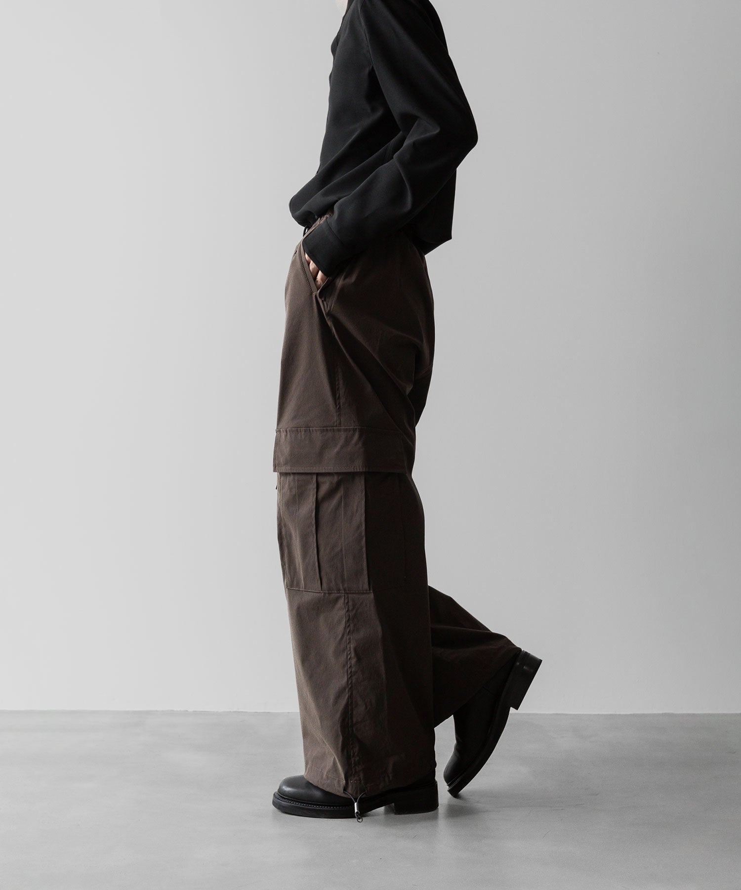 VEIN ヴェインのCO/NY STRETCH WEATHER FILED CARGO TROUSERS - BROWNの公式通販サイトsession福岡セレクトショップ