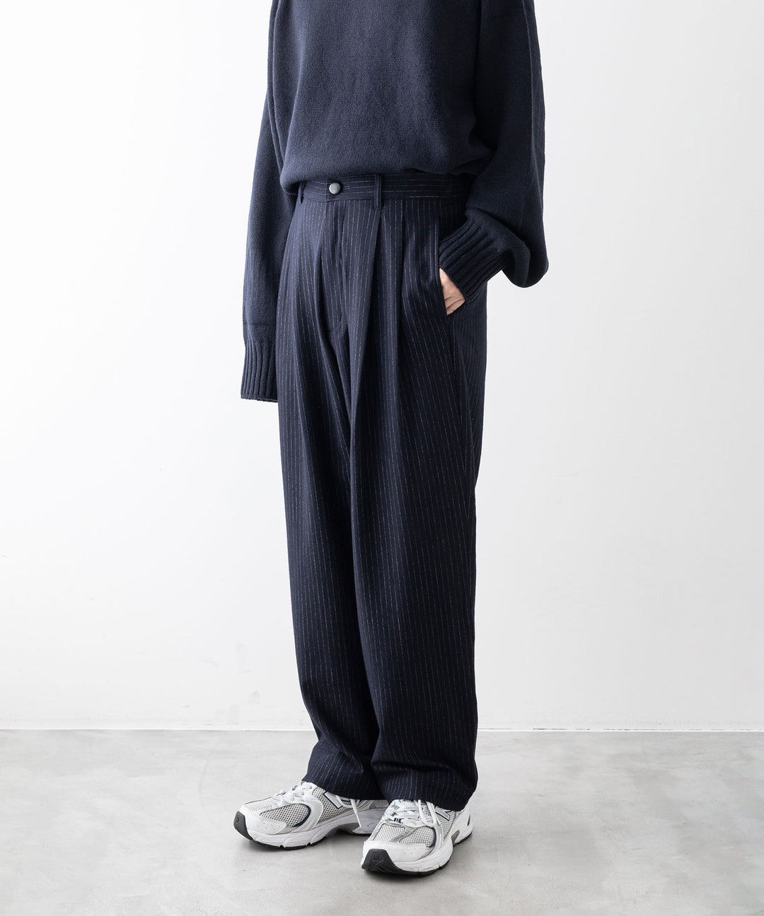 【KANEMASA PHIL.】HIGH GAUGE MILLED WOOL STRIPE EASY SLACKS - NAVY SP カネマサフィル sessionセッション福岡セレクトショップ 公式通販サイト