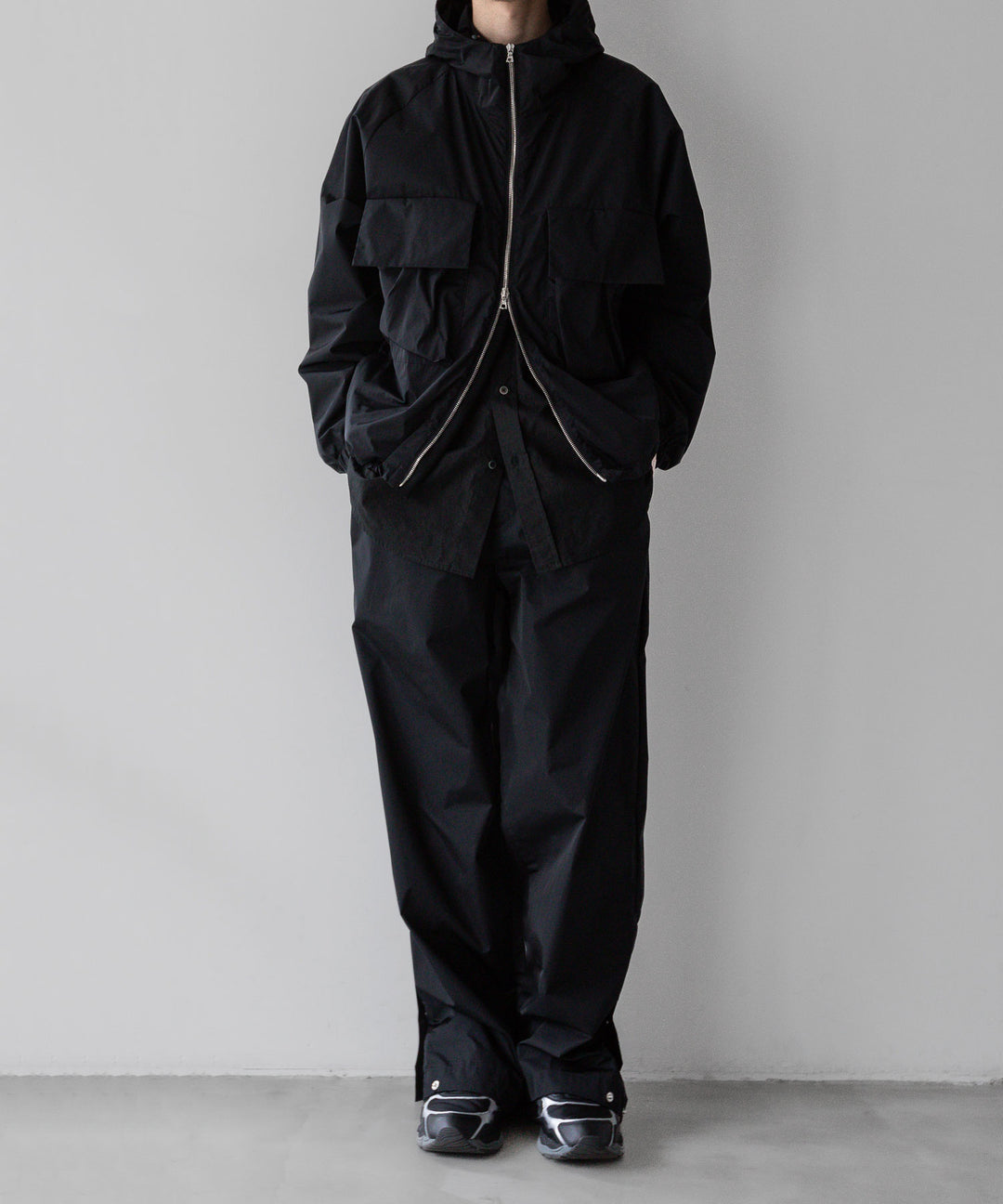 【stein】ssstein シュタインのNYLON TAFTA TRACK EAZY TROUSERSのBLACK　 公式通販サイトsession福岡セレクトショップ