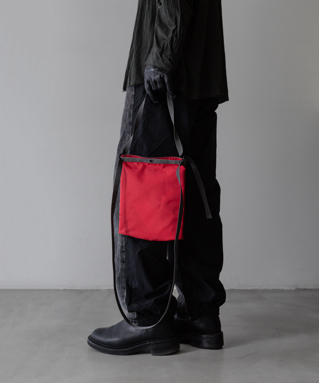 【KaILI/カイリ】2024 SSコレクション　ONE STROKE BAG MINI - RED