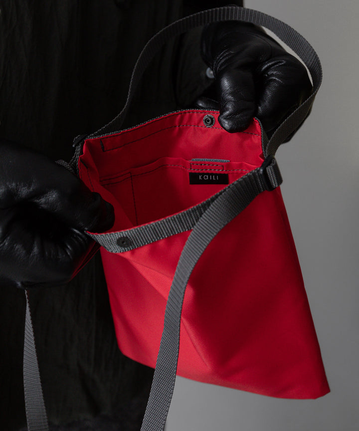 【KaILI/カイリ】2024 SSコレクション　ONE STROKE BAG MINI - RED