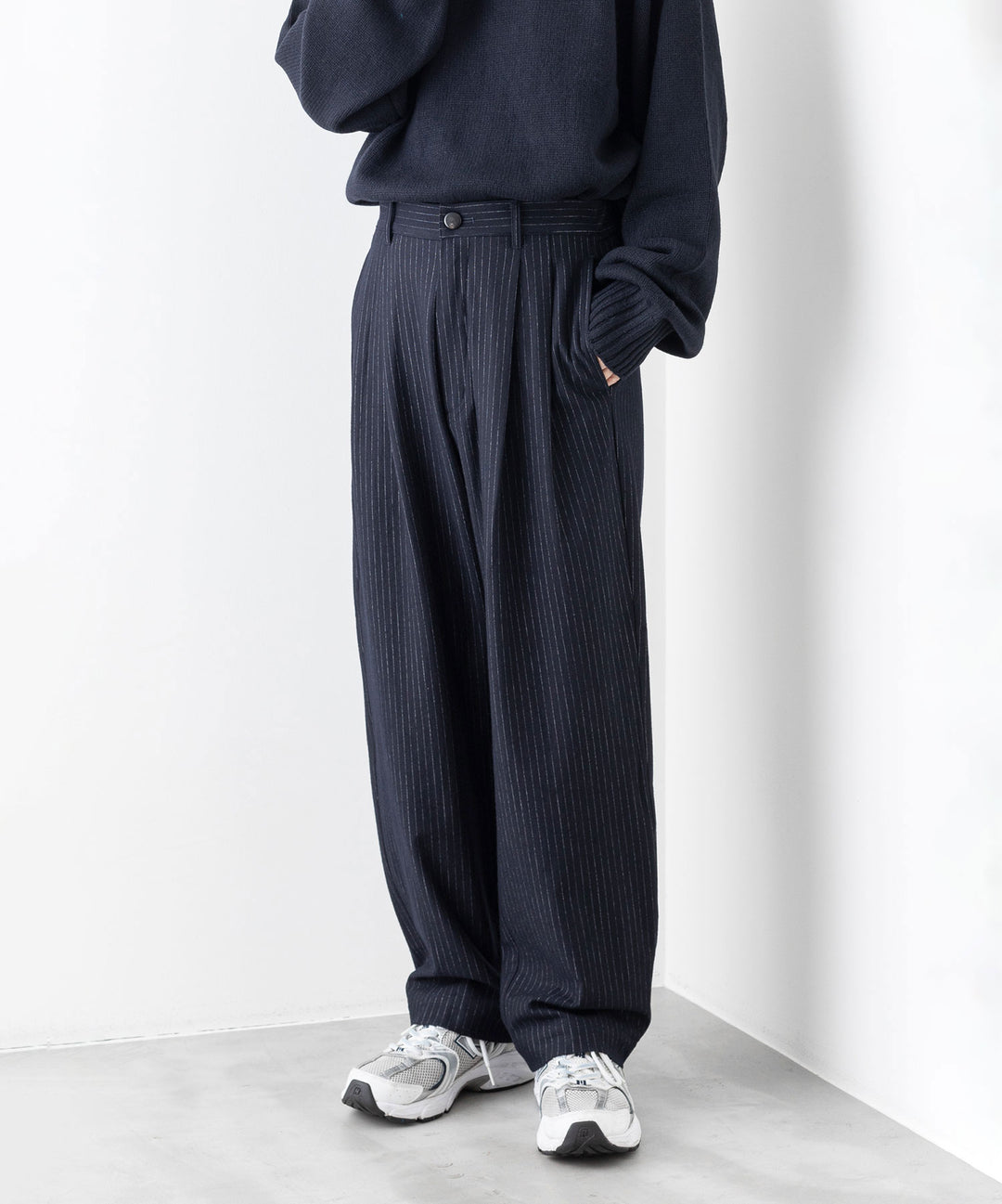 【KANEMASA PHIL.】HIGH GAUGE MILLED WOOL STRIPE EASY SLACKS - NAVY SP カネマサフィル sessionセッション福岡セレクトショップ 公式通販サイト