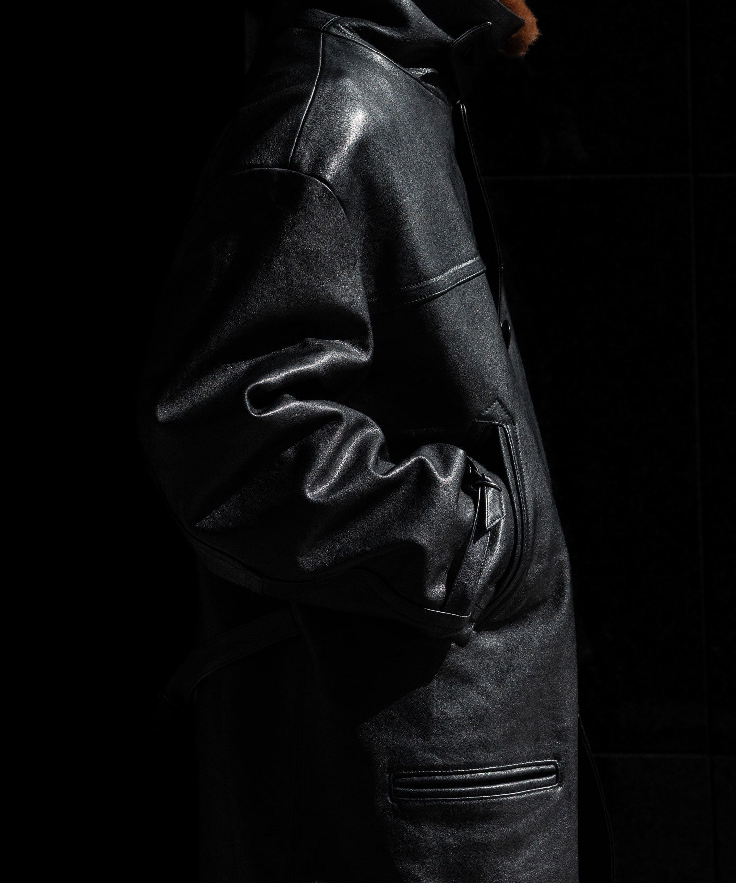 【ANTHEM A】LAMB LEATHER TROMPE L'OEIL SHORT COAT - BLACK