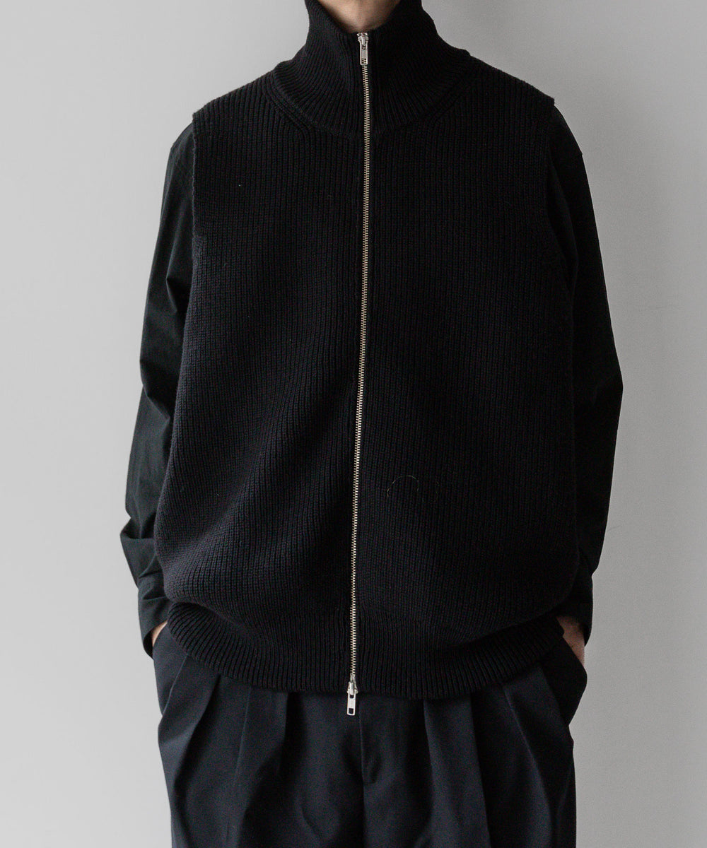 stein(シュタイン)の23AWコレクションOVERSIZED DRIVERS KNIT ZIP VESTのBLACK
