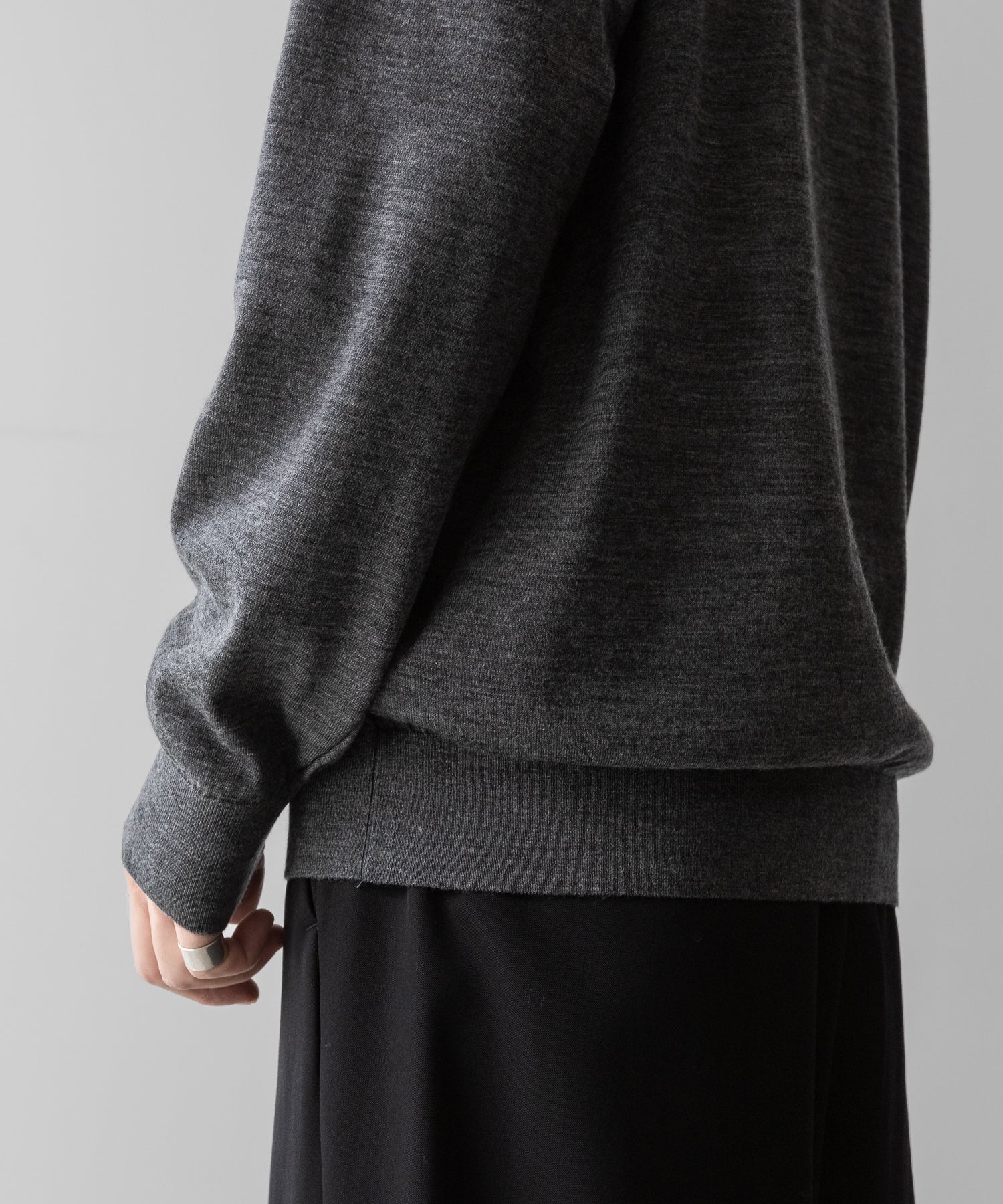 UMEDA ウメダニットの16GG CREW NECK PULLOVER - GREYの公式通販サイトsession福岡セレクトショップ