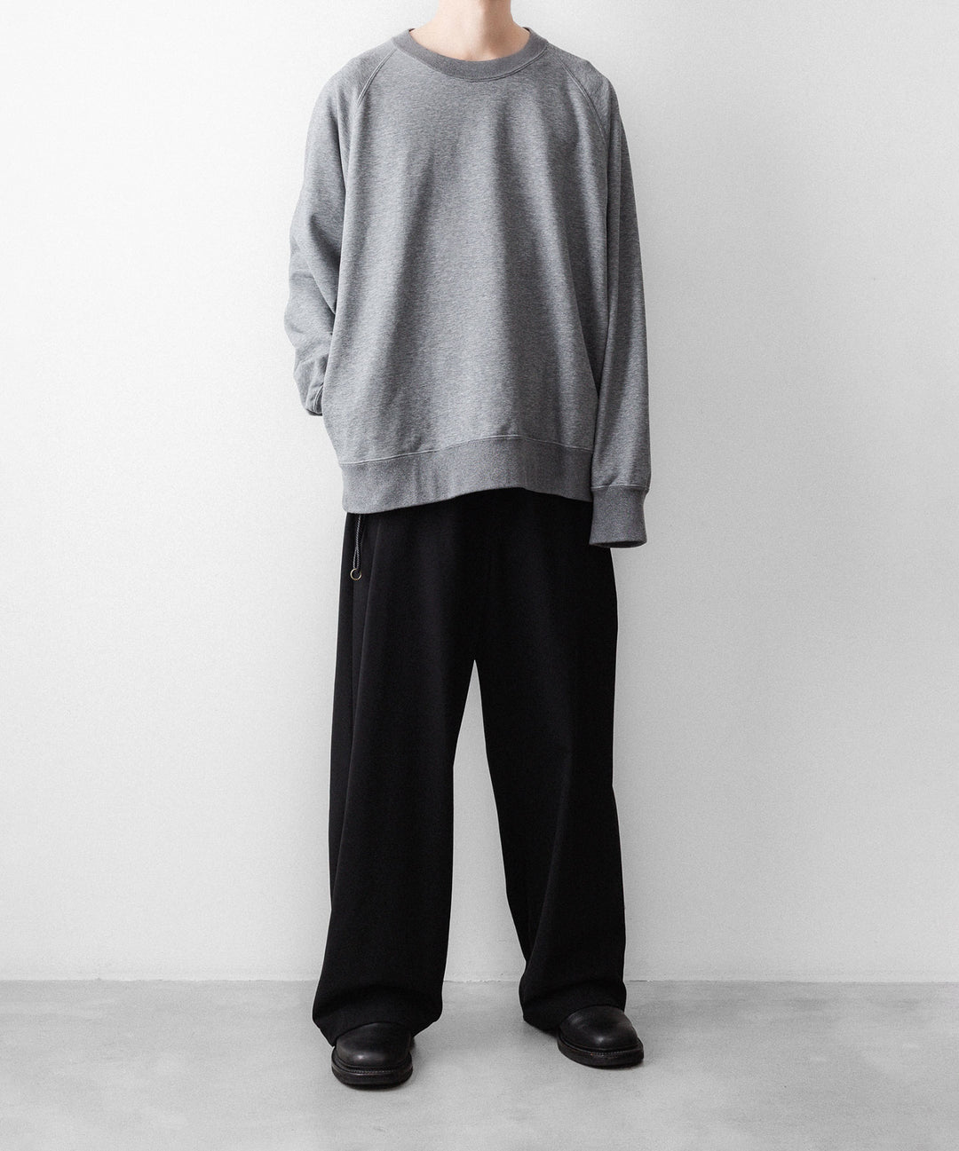【KANEMASA PHIL.】36G RAGLAN HEATHER PULLOVER - CHARCOAL DYE