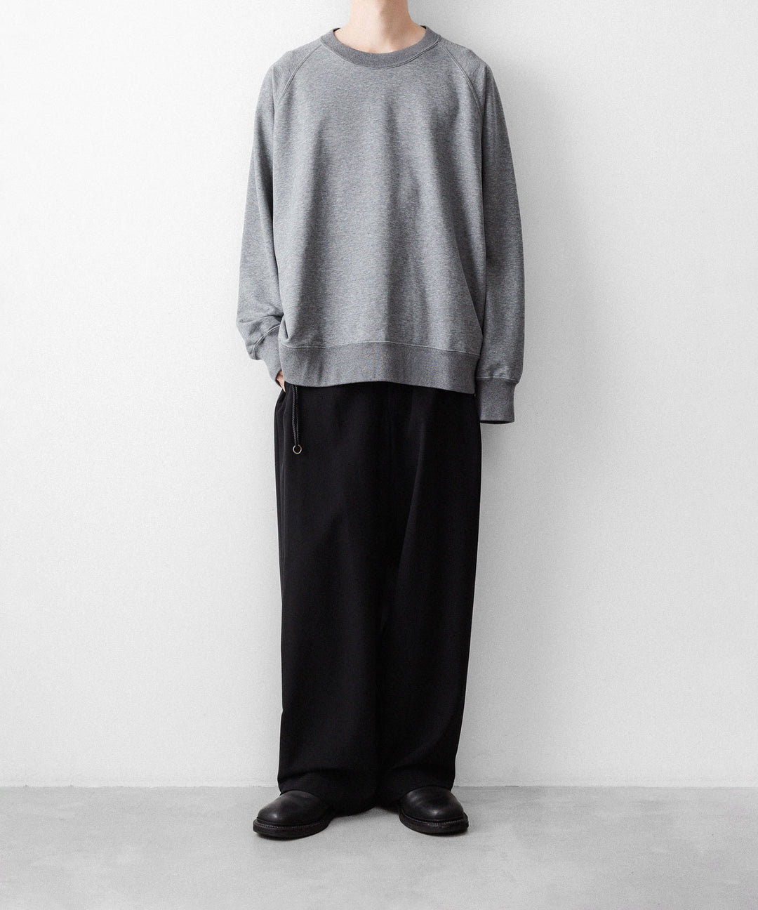 【KANEMASA PHIL.】36G RAGLAN HEATHER PULLOVER - CHARCOAL DYE