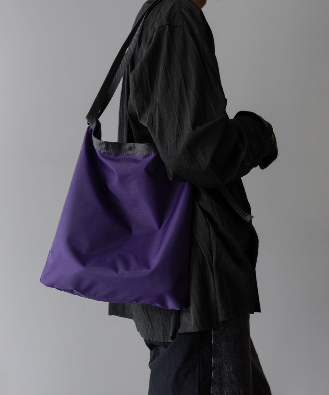 【KaILI/カイリ】2024 SSコレクション　ONE STROKE BAG - PURPLE