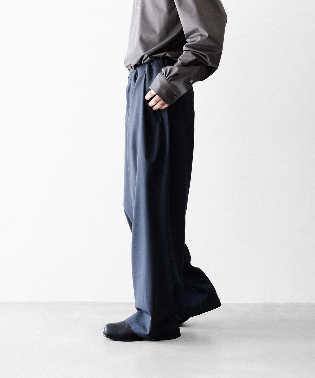 ANTHEM A アンセムエーのWASHABLE WOOL NO-BRAINER PANTSのFOG NAVY 公式通販サイトsession福岡セレクトショップ