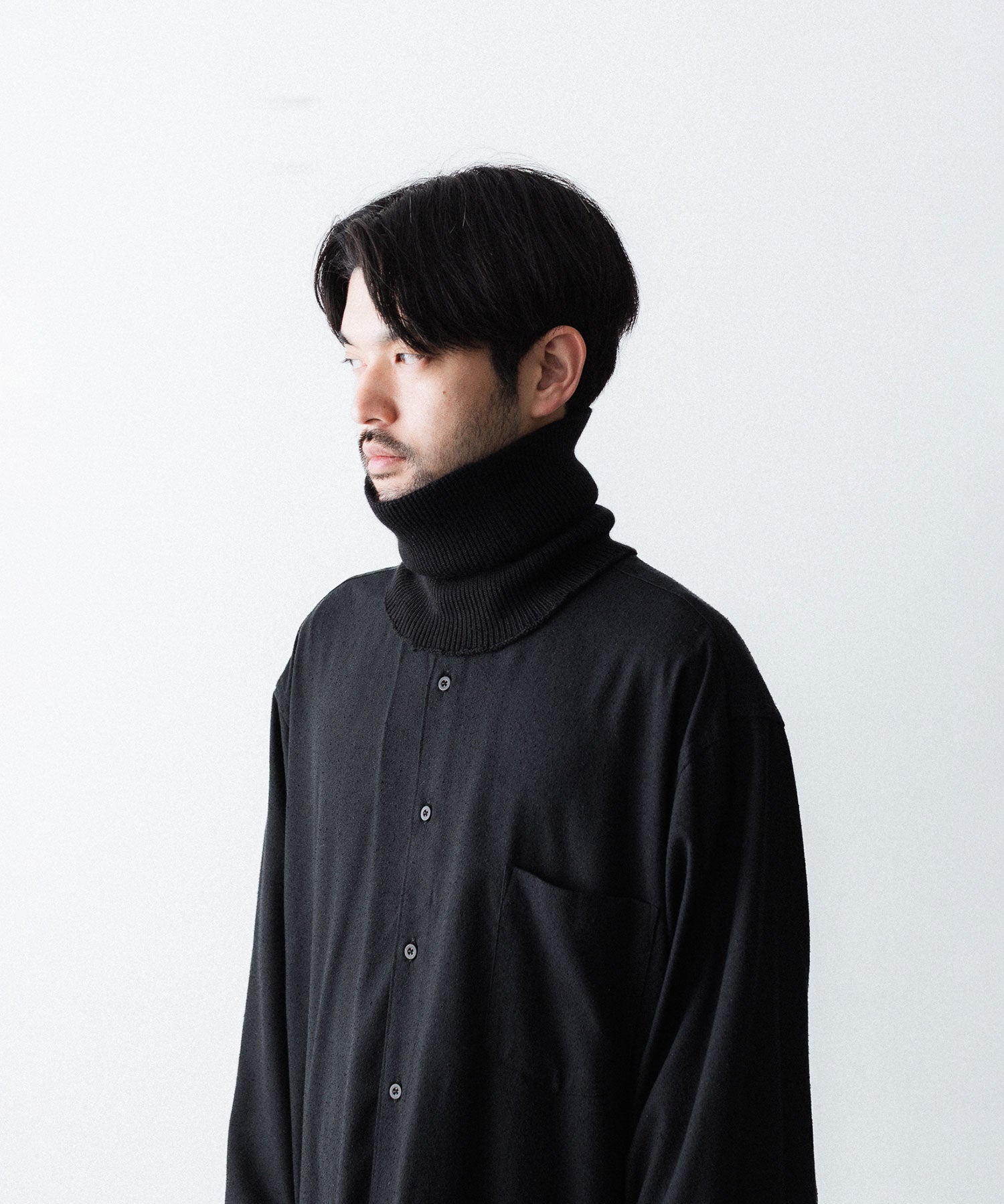 INTÉRIM インテリムのWOOL SILK CASHMERE DEAD STOCK YARN NECK WARMERSのBLACK 公式通販サイトsession福岡セレクトショップ