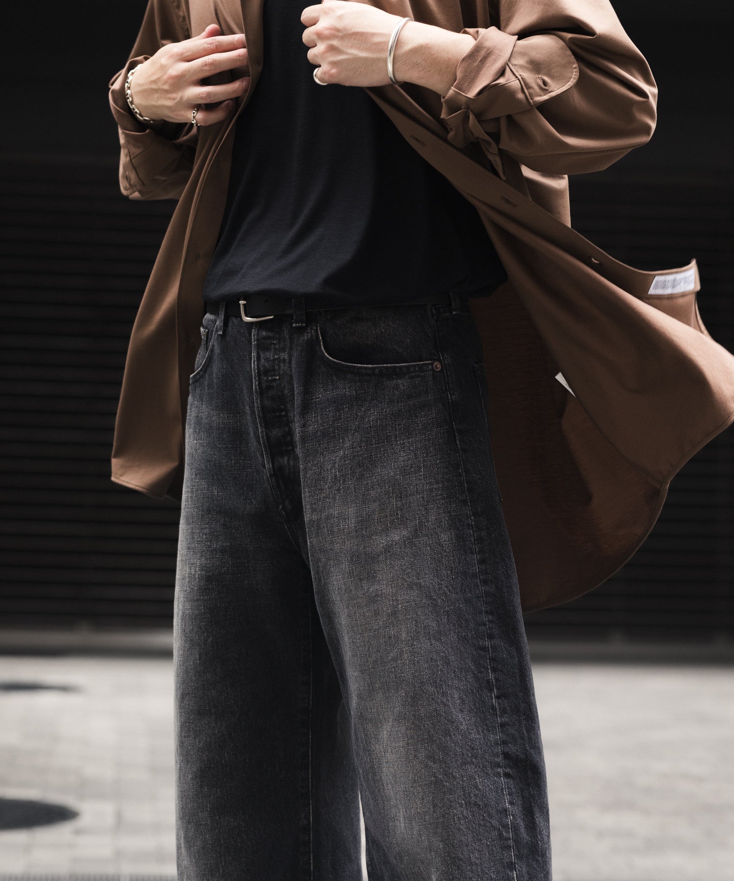 ssstein / シュタイン】ROUND DENIM PANTS - BLACK | 公式通販サイト