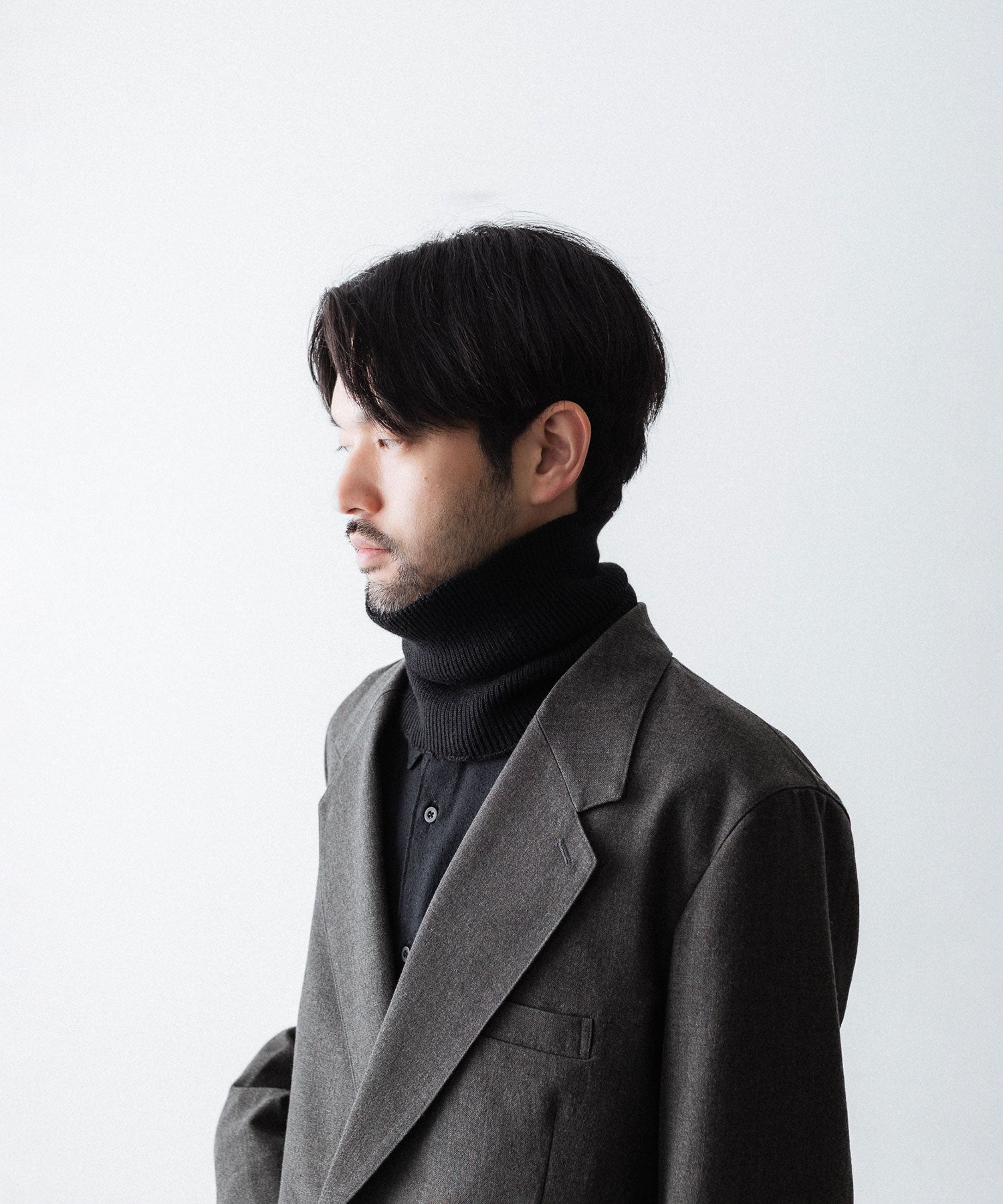 INTÉRIM インテリムのWOOL SILK CASHMERE DEAD STOCK YARN NECK WARMERSのBLACK 公式通販サイトsession福岡セレクトショップ