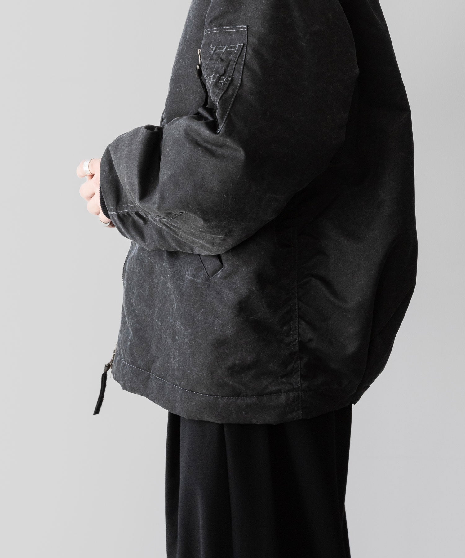  ANTHEM Aアンセムエー のOVERSIZED COLLARLESS MILITARY BLOUSON - BLACKの公式通販サイトsession福岡セレクトショップ