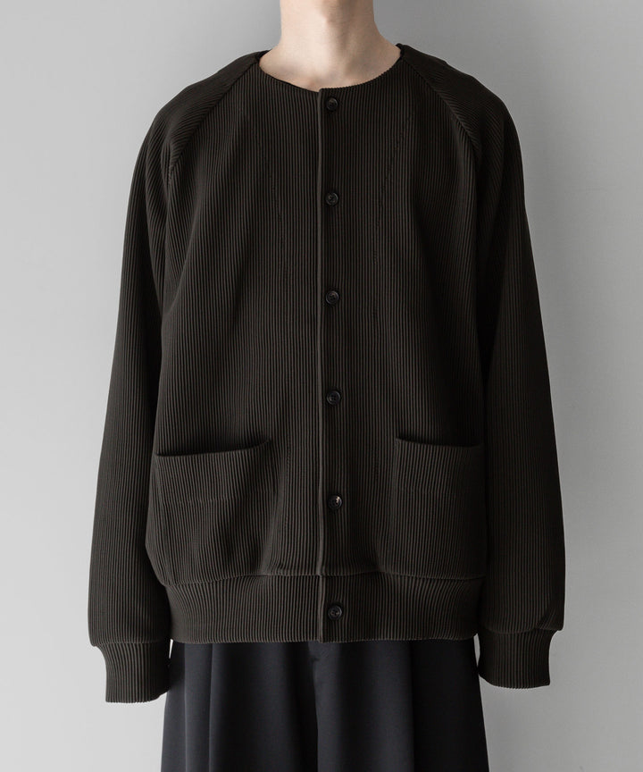 【stein】ssstein シュタインのGRADATION PLEATS CARDIGANのMILITARY KHAKI　 公式通販サイトsession福岡セレクトショップ