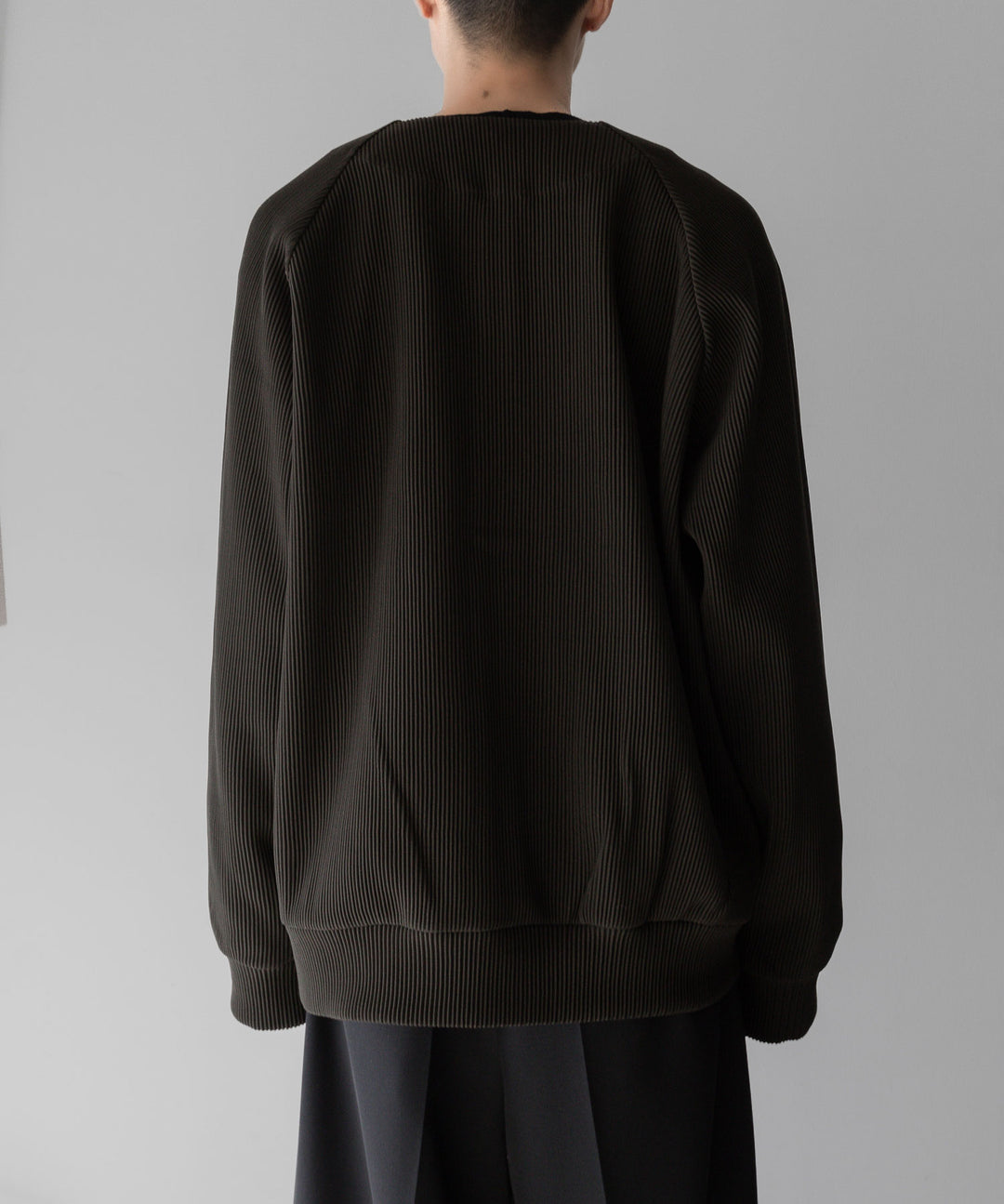【stein】ssstein シュタインのGRADATION PLEATS CARDIGANのMILITARY KHAKI　 公式通販サイトsession福岡セレクトショップ