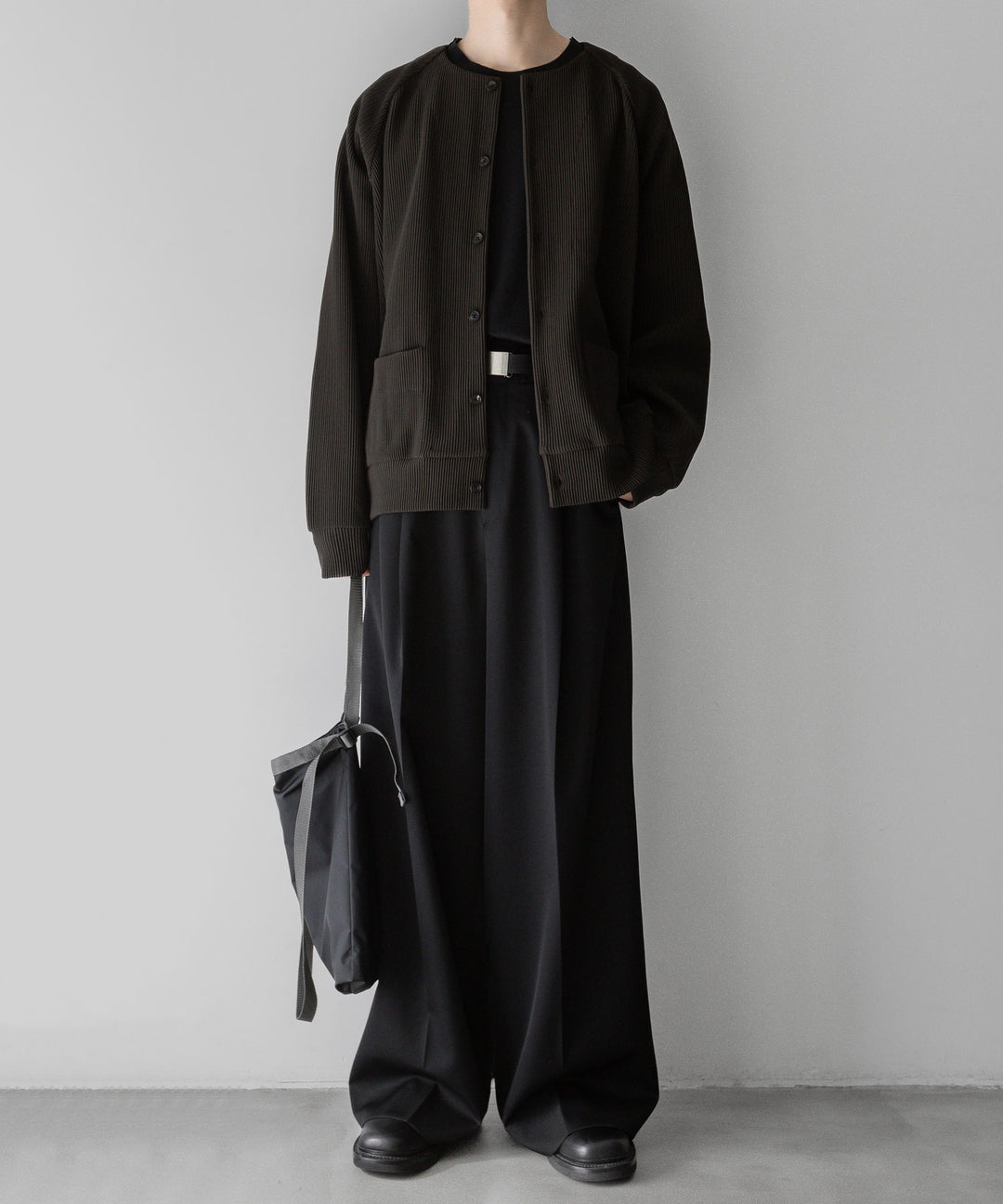 stein(シュタイン)の24SSコレクションEXTRA WIDE TROUSERS のBLACK sessionセッション福岡セレクトショップ 公式通販サイト