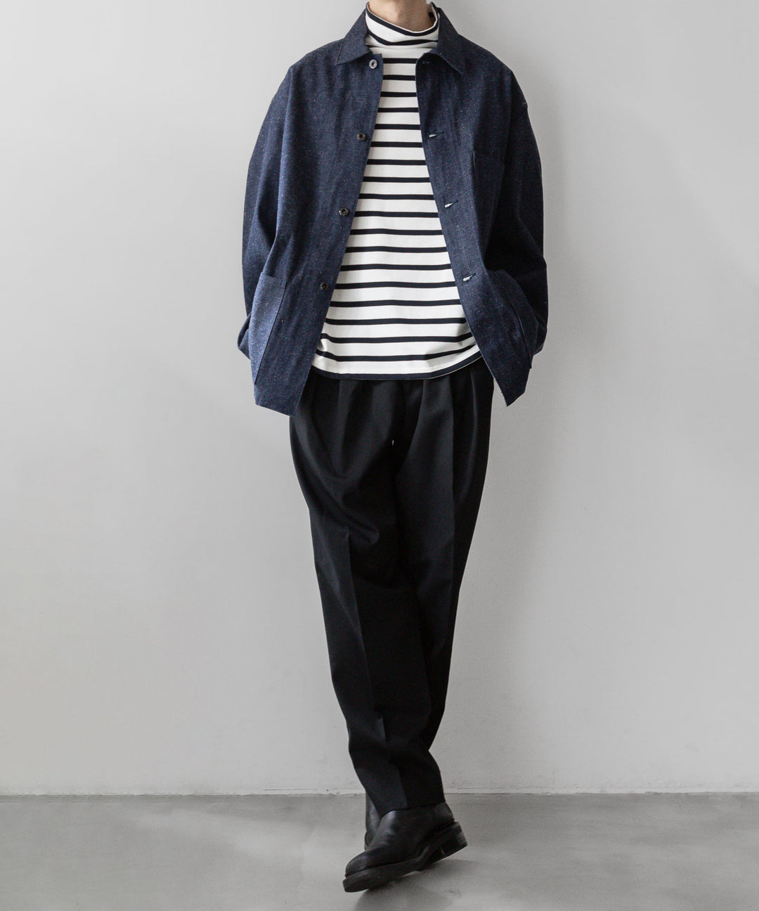 【INTÉRIM】インテリムのHYPER BIG SUVIN GIZA BASQUE HIGH NECK BORDER SHIRT - WHITE × NAVY sessionセッション福岡セレクトショップ 公式通販サイト