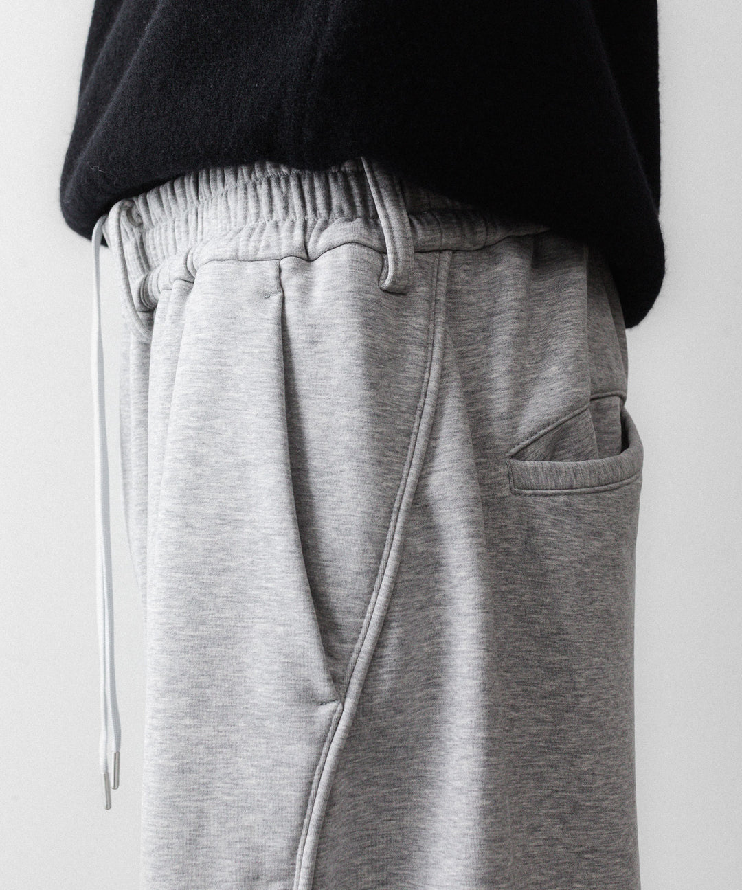 【KANEMASA PHIL.】36G HEATHER DRAPING PANTS - GRAY DYE
