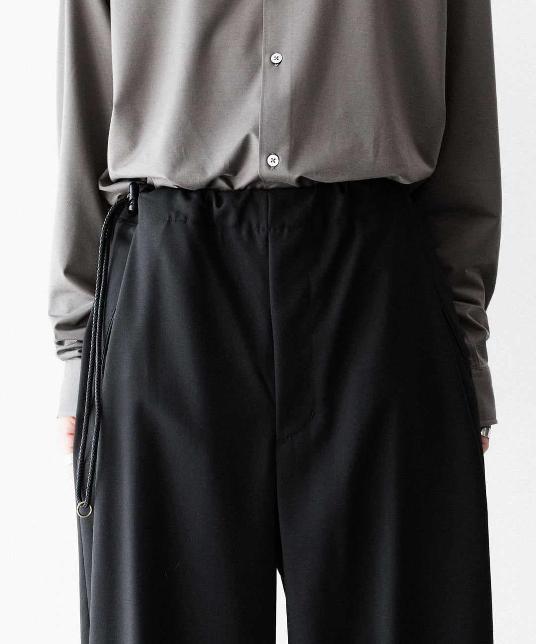 ANTHEM A-アンセムエーのWASHABLE WOOL NO-BRAINER PANTSのBLACK