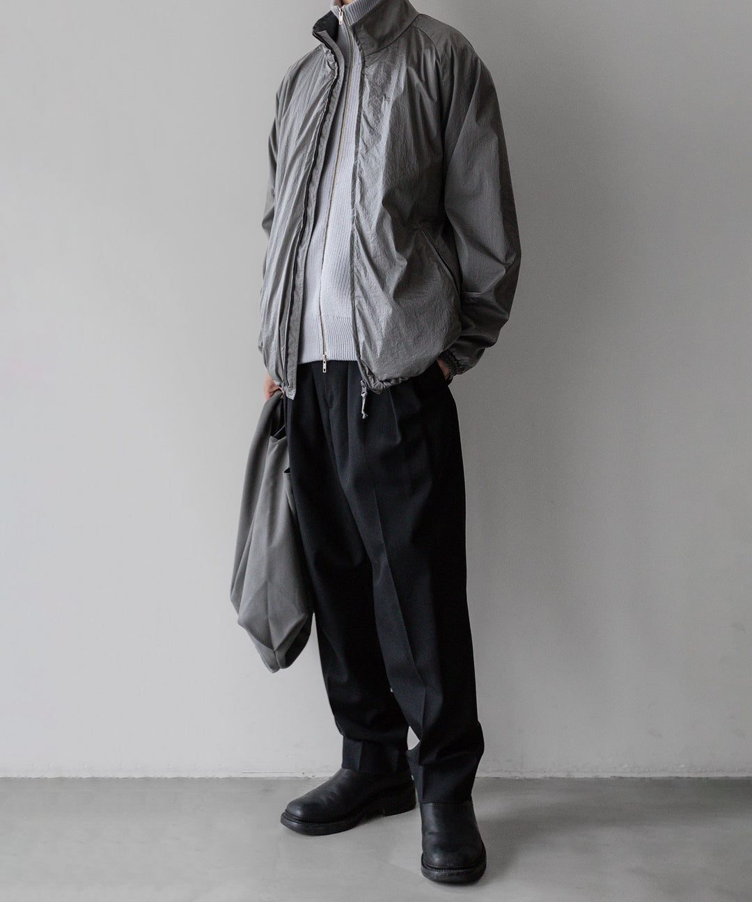 stein(シュタイン)の23AWコレクションWINDBREAKER STAND COLLAR JACKETのSILVER 公式通販サイトsession福岡セレクトショップ