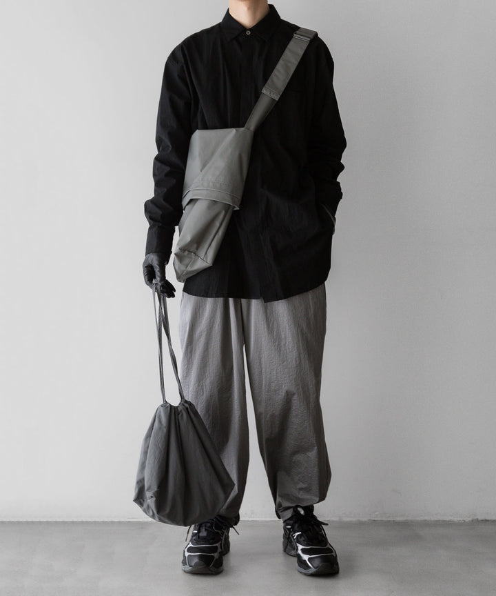 stein(シュタイン)の23AWコレクションWINDBREAKER EASY TROUSERSのSILVER 公式通販サイトsession福岡セレクトショップ