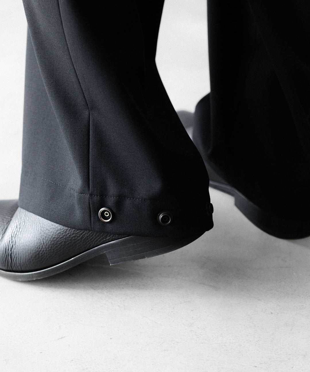 ANTHEM A-アンセムエーのWASHABLE WOOL NO-BRAINER PANTSのBLACK公式通販サイトsession福岡セレクトショップ