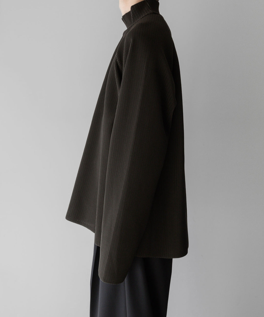 【stein】ssstein シュタインのGRADATION PLEATS LSのMILITARY KHAKI　 公式通販サイトsession福岡セレクトショップ