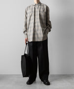 画像をギャラリービューアに読み込む, ssstein(シュタイン)のC/R CHECK OVERSIZED DOWN PAT SHIRT - TAUPE×GREY OMBREの公式通販サイトsession福岡セレクトショップ
